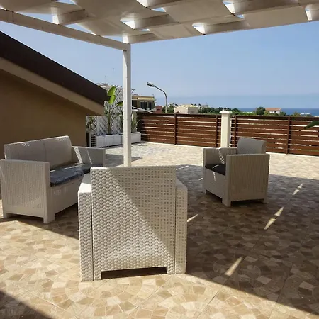 Favara Rooms-3